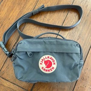 Fjallraven Kanken crossbody/hip pack/Fanny pack.